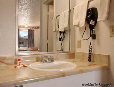 Americas Best Value Inn El Reno Номер фото