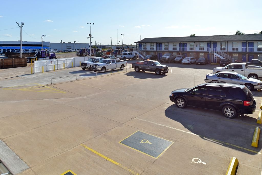 Americas Best Value Inn El Reno Зручності фото